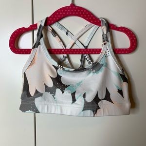 Girl’s Gap Fit Strappy Sports Bra
